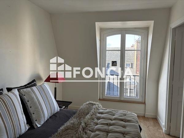Location Appartement 2 pièces 65.75 m² - 47 RUE DE BELLECHASSE Paris 75007