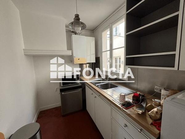Location Appartement 2 pièces 65.75 m² - 47 RUE DE BELLECHASSE Paris 75007