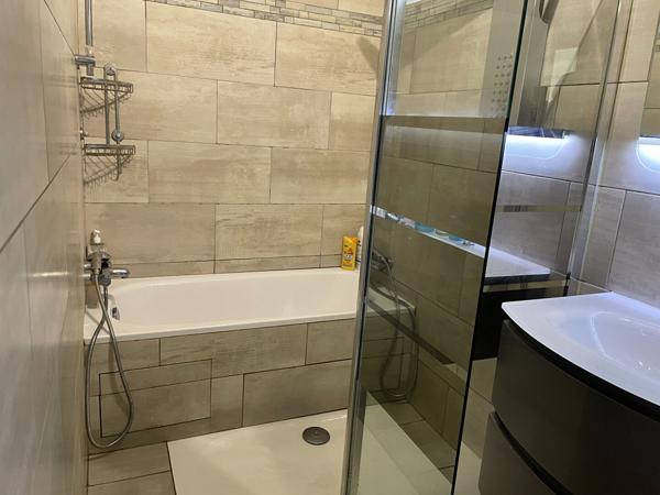 Appartement 4 pièces 95M²  avec  garage vue mer