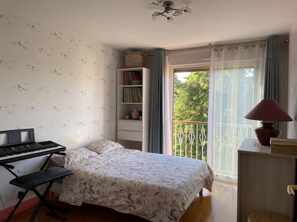 Appartement 4 pièces 95M²  avec  garage vue mer