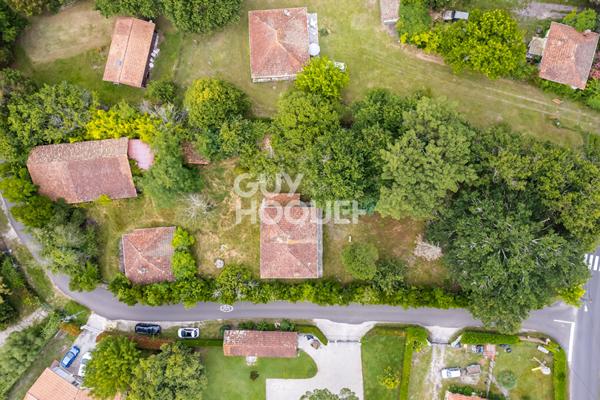 Propriété exceptionnelle en pierre des Landes