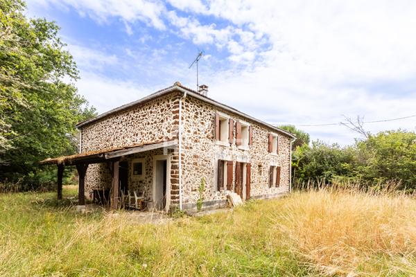 Propriété exceptionnelle en pierre des Landes