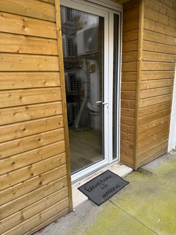 ST MICHEL STUDIO MEUBLE AVEC TERRASSE MEUBLE , Brest