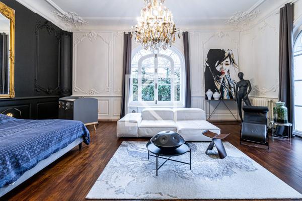 PROPRIÉTÉ D'EXCEPTION EN COEUR DE VILLE