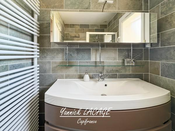 Maison T4 avec vue plein sud, volumes et potentiel d’extension (sous-sol et dépendances) – La Penne-sur-Huveaune