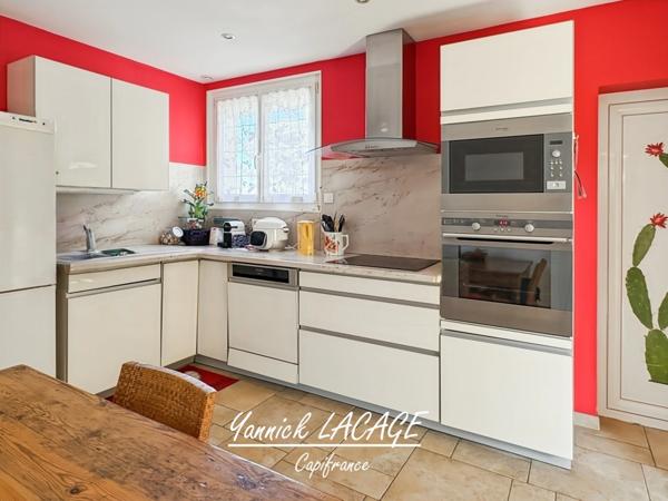Maison T4 avec vue plein sud, volumes et potentiel d’extension (sous-sol et dépendances) – La Penne-sur-Huveaune