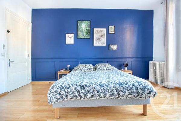 Appartement F4 à vendre  3 pièces - 97 m 2   ST ETIENNE  - 42