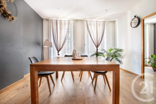 Appartement F4 à vendre  3 pièces - 97 m 2   ST ETIENNE  - 42