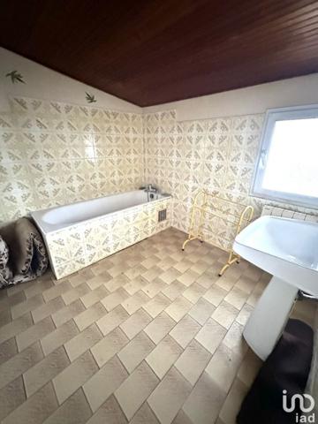 Maison à vendre 6 pièces 152 m² Les Sables-d'Olonne