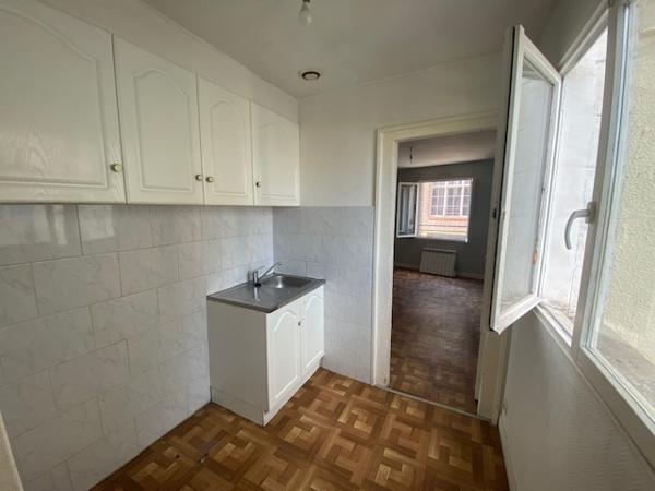 Elbeuf (76500) immeuble trois lots