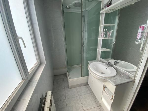 Elbeuf (76500) immeuble trois lots