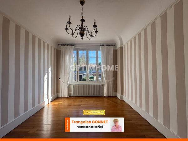 Maison de Caractère - 120 m² - 4 chambres - URCAY (03) -149 900 €