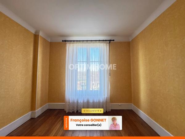 Maison de Caractère - 120 m² - 4 chambres - URCAY (03) -149 900 €
