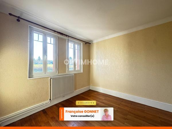 Maison de Caractère - 120 m² - 4 chambres - URCAY (03) -149 900 €