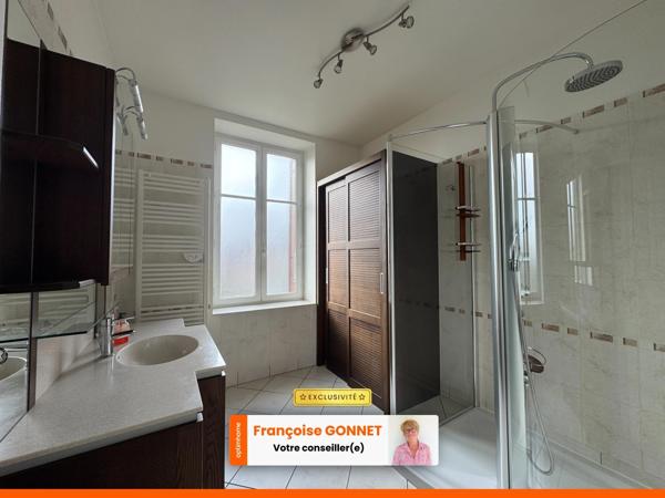 Maison de Caractère - 120 m² - 4 chambres - URCAY (03) -149 900 €