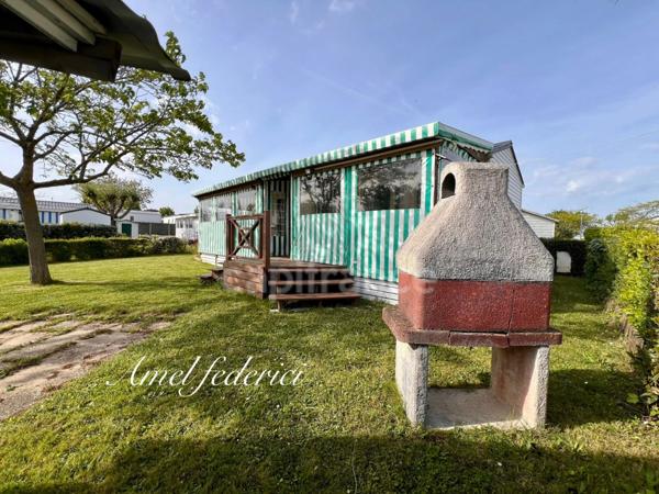 Mobile-Home - 48 m2 + 20 m2 de terrasse - sur parcelle 255 m2 - piscine privée - 5 min plage- SAINT GILLES CROIX DE VIE (85)