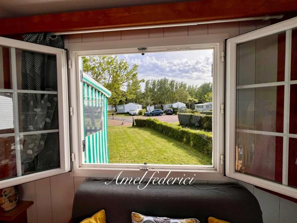 Mobile-Home - 48 m2 + 20 m2 de terrasse - sur parcelle 255 m2 - piscine privée - 5 min plage- SAINT GILLES CROIX DE VIE (85)