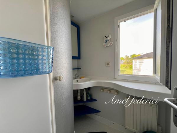 Mobile-Home - 48 m2 + 20 m2 de terrasse - sur parcelle 255 m2 - piscine privée - 5 min plage- SAINT GILLES CROIX DE VIE (85)