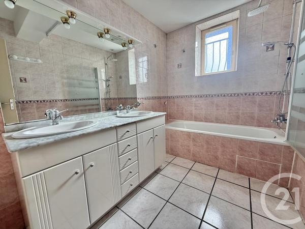 Maison à vendre  6 pièces - 170 m2 LES ISSARDS - 09