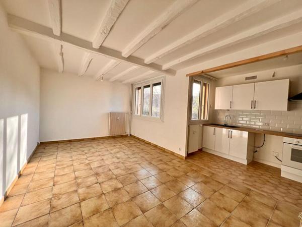 Appartement Sainte Genevieve Des Bois 2 pièce(s) 48.49 m2