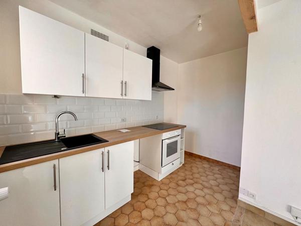 Appartement Sainte Genevieve Des Bois 2 pièce(s) 48.49 m2