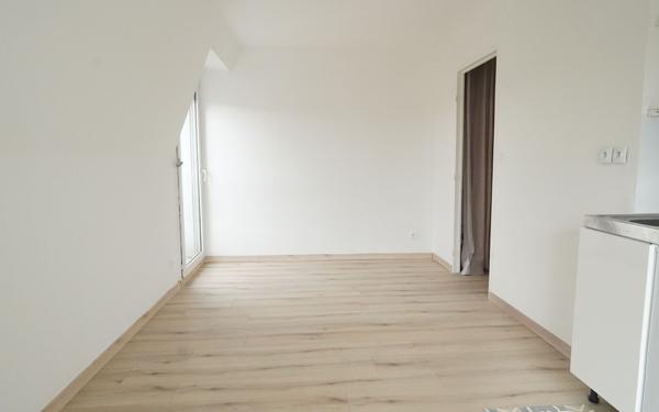 Appartement à vendre    1 pièce • 20 m2 Rivery