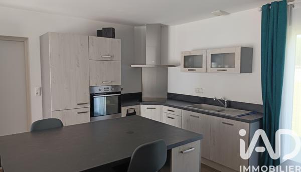 Maison à vendre 4 pièces 87 m² Saint-Yrieix-sur-Charente