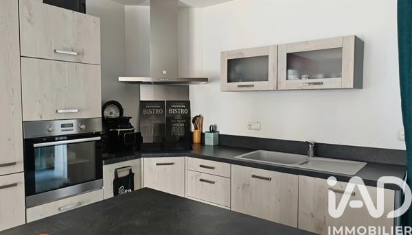 Maison à vendre 4 pièces 87 m² Saint-Yrieix-sur-Charente