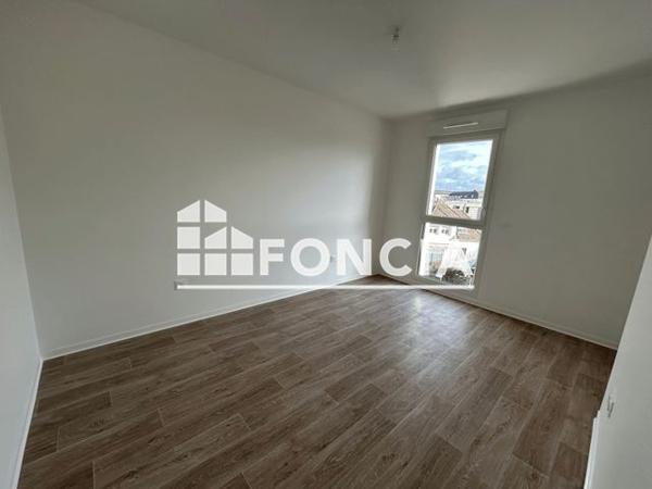 Location Appartement 3 pièces 65.69 m² - 135-137 rue de la Délivrande Caen 14000