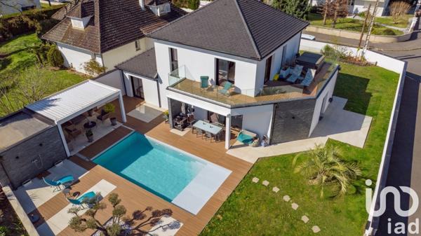 Maison à vendre 5 pièces 154 m² Pau