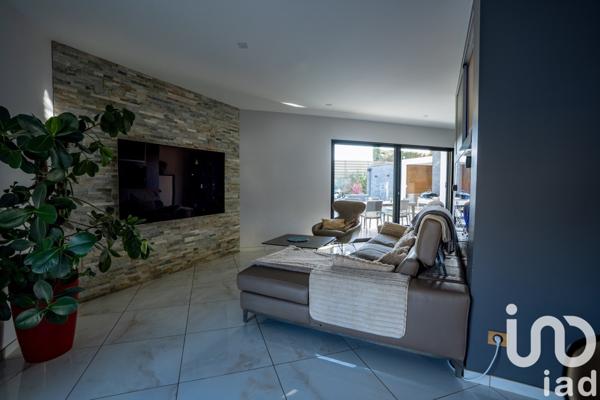 Maison à vendre 5 pièces 154 m² Pau