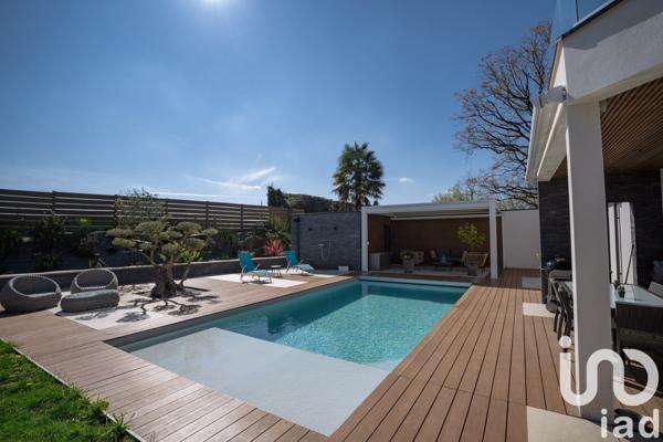 Maison à vendre 5 pièces 154 m² Pau