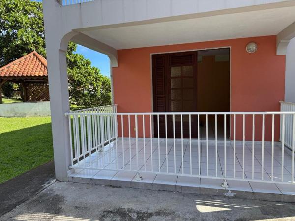 Immeuble de rapport en vente au Marin.