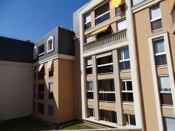 Rueil-Malmaison studio en résidence avec services 30m2 Arcadie Donjon