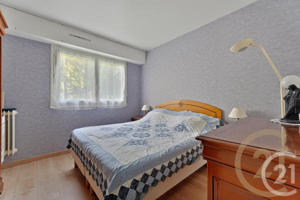 Appartement F5 à vendre  5 pièces - 99,43 m2 YERRES - 91