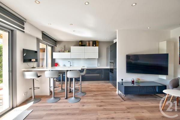 Appartement F2 à vendre  2 pièces - 57,94 m2 VILLEFRANCHE SUR MER - 06