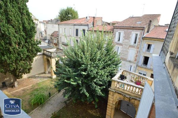 Appartement à louer 2 pièces 48.61m² Agen (47000)