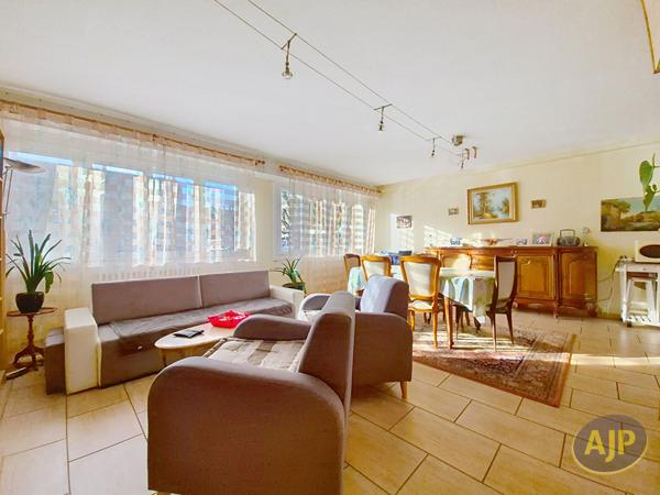 Vente appartement La Roche Sur Yon : 145 935 € - AJP Immobilier La Roche-sur-Yon