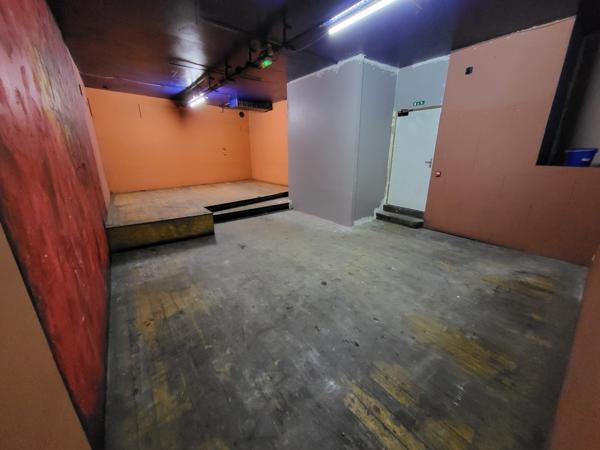 LOCAL 580 M2 Clermont-Ferrand / plateau centrale - Clermont-Province