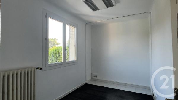 Maison à vendre  10 pièces - 212 m 2   CARPENTRAS  - 84