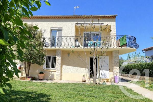 Maison à vendre  10 pièces - 212 m 2   CARPENTRAS  - 84