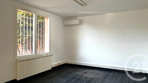 Maison à vendre  10 pièces - 212 m 2   CARPENTRAS  - 84