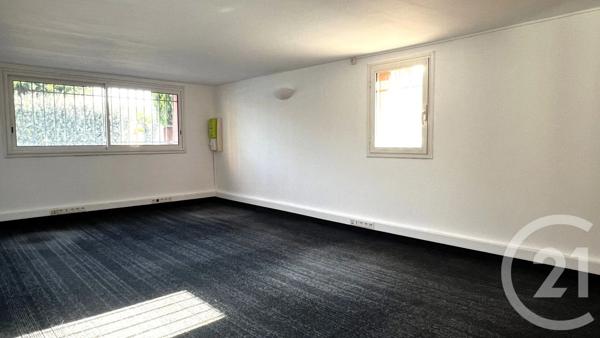 Maison à vendre  10 pièces - 212 m 2   CARPENTRAS  - 84