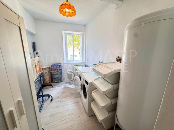 JOLIE MAISON RENOVEE, 3 CH, 2 SDE, 131 M² HAB, JARDIN/TERRASSE PROCHE QUILLAN