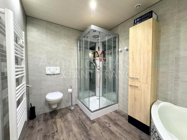 JOLIE MAISON RENOVEE, 3 CH, 2 SDE, 131 M² HAB, JARDIN/TERRASSE PROCHE QUILLAN