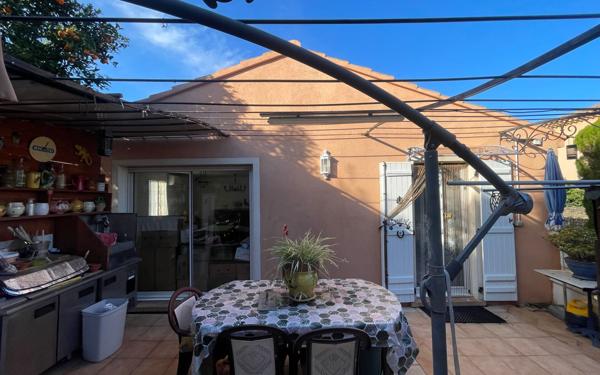 Maison à vendre    6 pièces •  Six-Fours-les-Plages