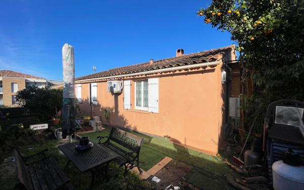 Maison à vendre    6 pièces •  Six-Fours-les-Plages