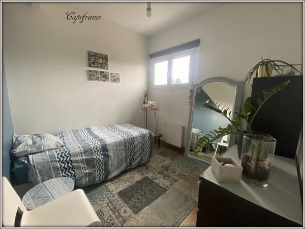 Dpt (93), à vendre maison P5 de 123 m² + dependance- Terrain de 344,00 m²