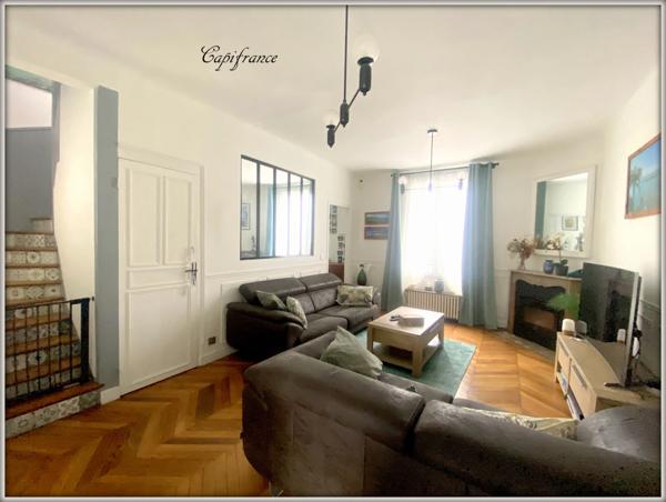 Dpt (93), à vendre maison P5 de 123 m² + dependance- Terrain de 344,00 m²