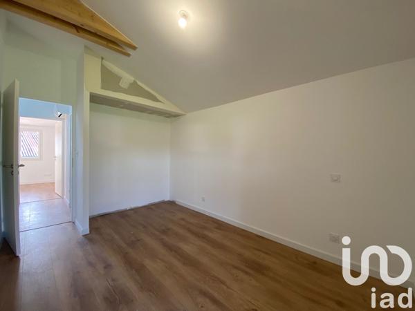 Pavillon 4 pièces de 93 m² à Ustaritz (64480)